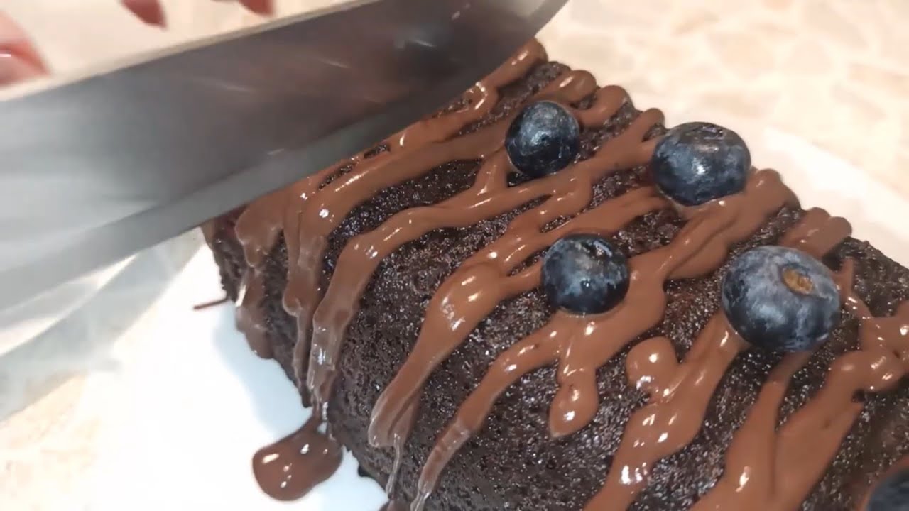 Рецепт шоколадного кекса с вишней